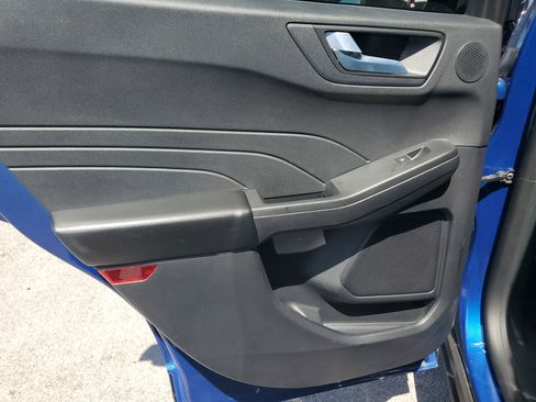 Used 2022 Ford Escape SEL w/ Technology Package image 29