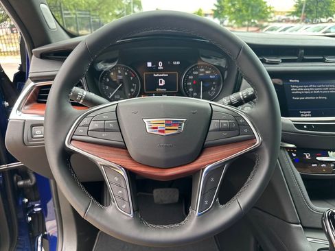 New 2026 Cadillac XT5 Premium Luxury w/ Driver Assist Package FWD image 22