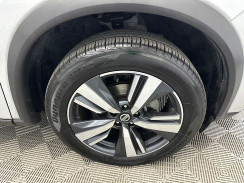 Used 2021 Nissan Rogue SL image 14