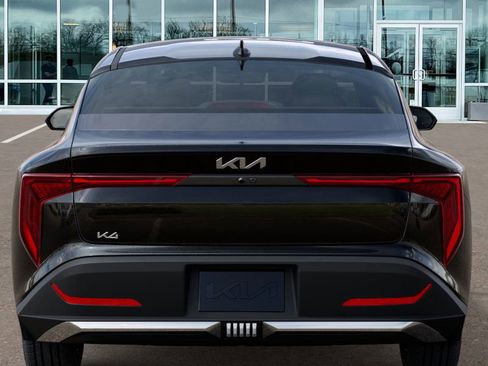 New 2025 Kia K4 EX image 14