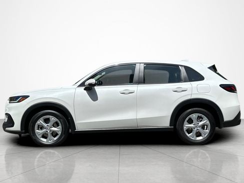 Used 2025 Honda HR-V LX image 2