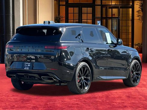Certified 2024 Land Rover Range Rover Sport Dynamic SE image 10