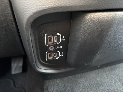 Used 2023 RAM 1500 Big Horn w/ Trailer Tow Group image 28