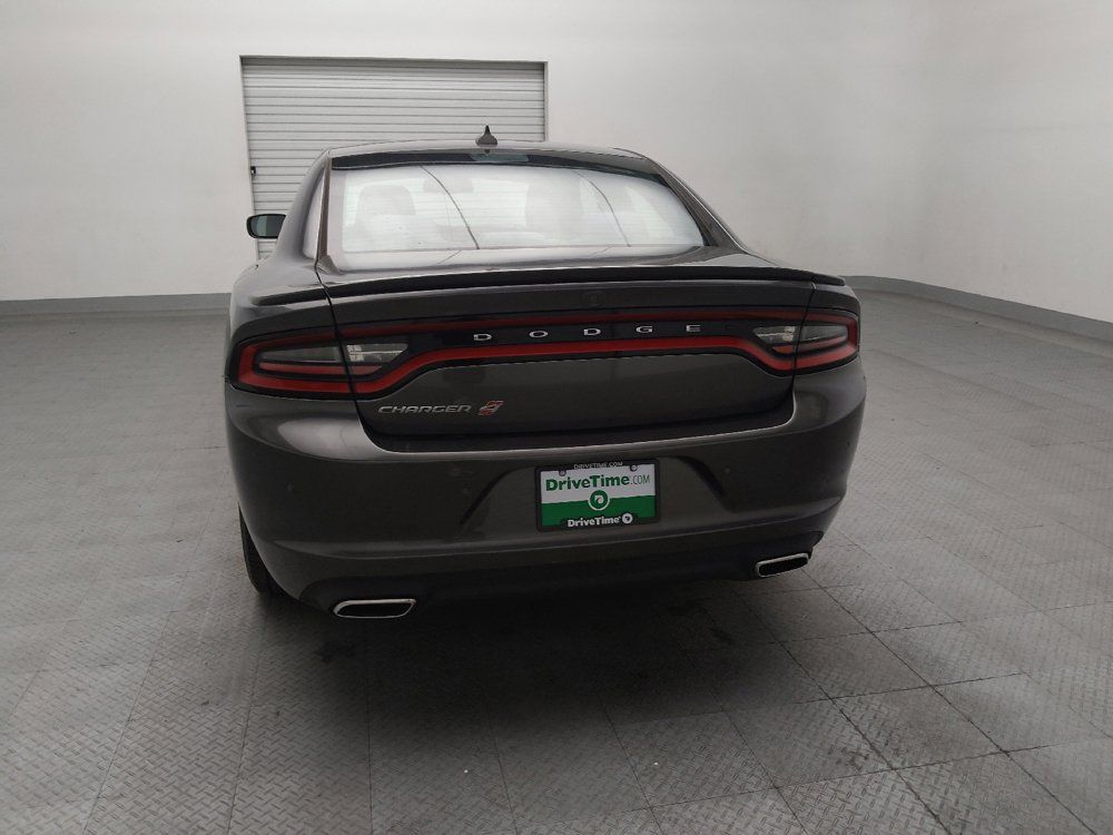 Used 2019 Dodge Charger SXT AWD/4WD image 6