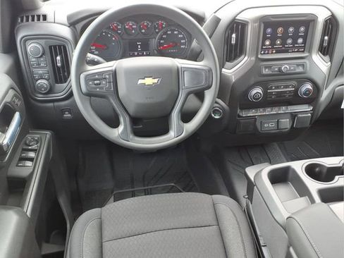 New 2026 Chevrolet Silverado 1500 Custom AWD/4WD image 4