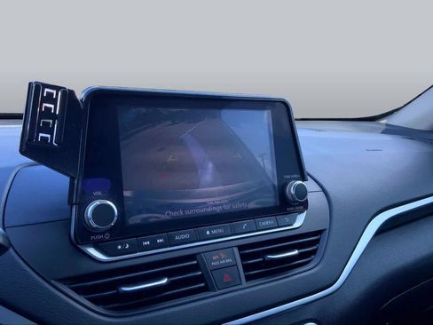 Used 2020 Nissan Altima 2.5 S FWD image 27