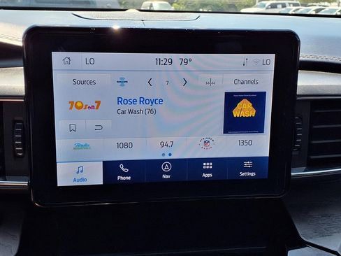 Used 2023 Ford Explorer Platinum RWD image 28