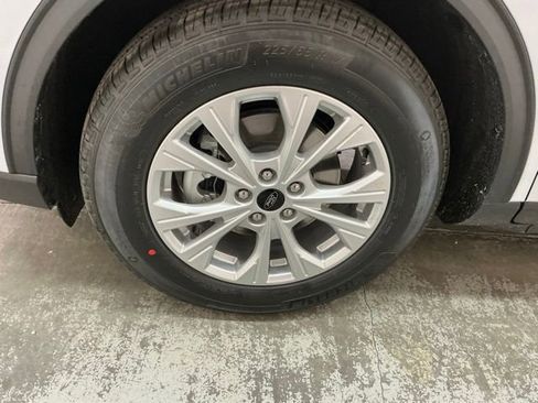 New 2026 Ford Escape Active w/ Cold Weather Package image 9