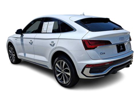 Used 2022 Audi Q5 2.0T Premium Plus w/ Premium Plus Package AWD/4WD image 3