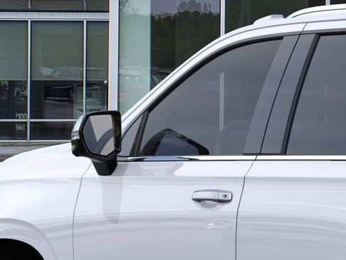 New 2026 Chevrolet Tahoe Premier image 12