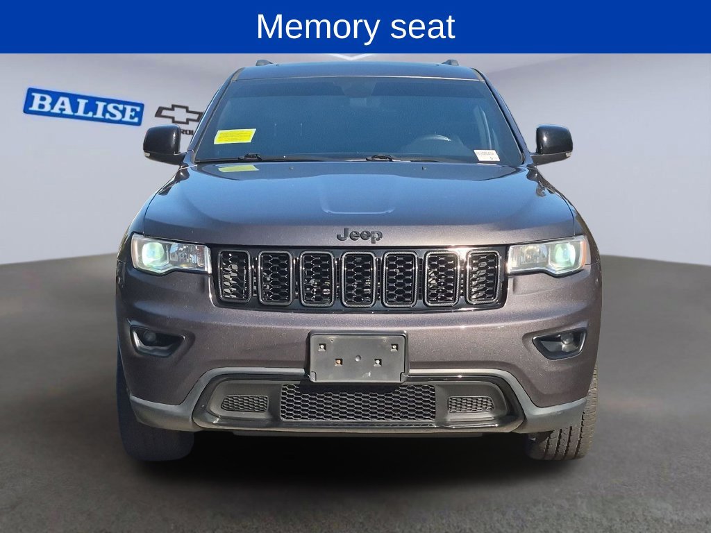 Used 2019 Jeep Grand Cherokee Limited AWD/4WD image 8