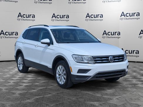 Used 2019 Volkswagen Tiguan SE w/ Panoramic Sunroof Package FWD image 1