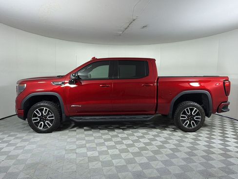Used 2024 GMC Sierra 1500 AT4 w/ Technology Package AWD/4WD image 2