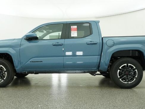New 2026 Toyota Tacoma TRD Sport AWD/4WD image 19