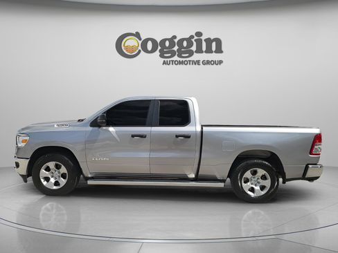 Used 2023 RAM 1500 Big Horn AWD/4WD image 3
