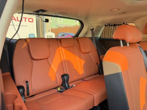 Used 2023 Kia Carnival SX Prestige FWD image 31