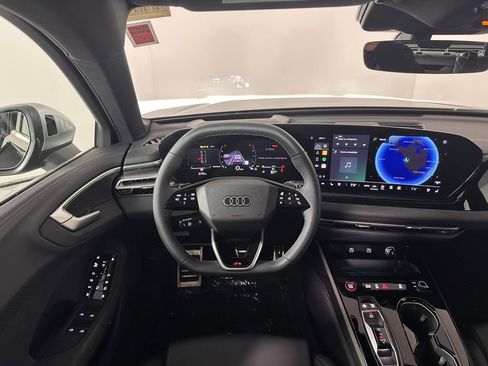 Used 2025 Audi S5 Premium Plus w/ Premium Plus Package AWD/4WD image 13