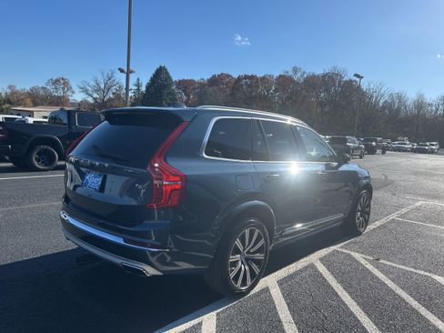 Used 2021 Volvo XC90 T6 Inscription w/ Advanced Package image 6