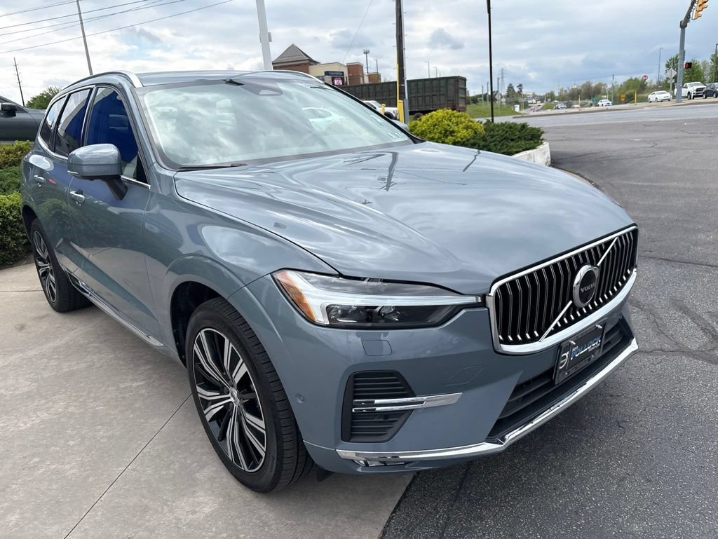 Certified 2023 Volvo XC60 B5 Plus AWD/4WD image 5