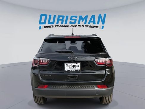 New 2026 Jeep Compass Latitude image 5