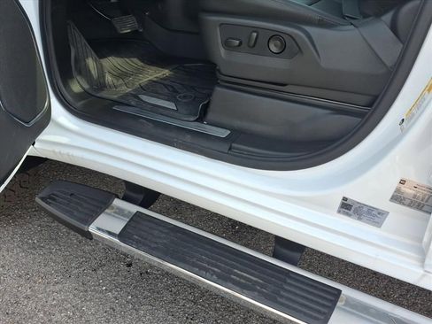 New 2026 GMC Sierra 2500 SLT w/ SLT Premium Package image 13