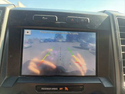 Used 2019 Ford F150 XLT image 19