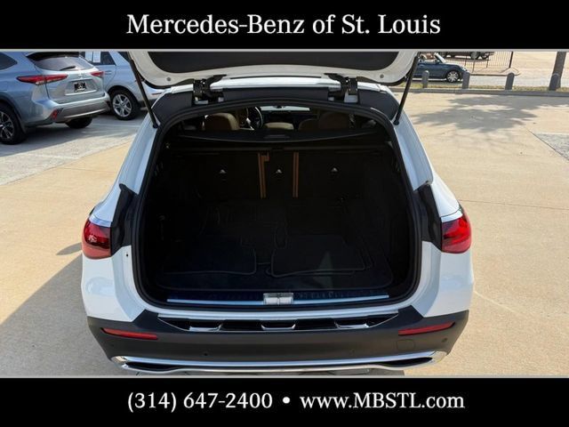 Used 2024 Mercedes-Benz E 450 4MATIC All-Terrain Wagon w/ Multicontour Seating Package image 8
