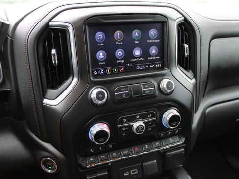 Used 2021 GMC Sierra 1500 AT4 w/ AT4 Value Package AWD/4WD image 14