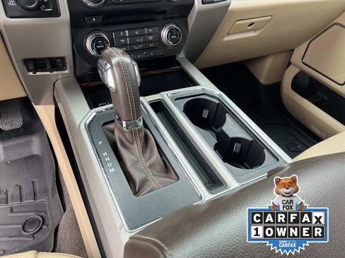 Used 2018 Ford F150 Lariat w/ Equipment Group 502A Luxury image 33