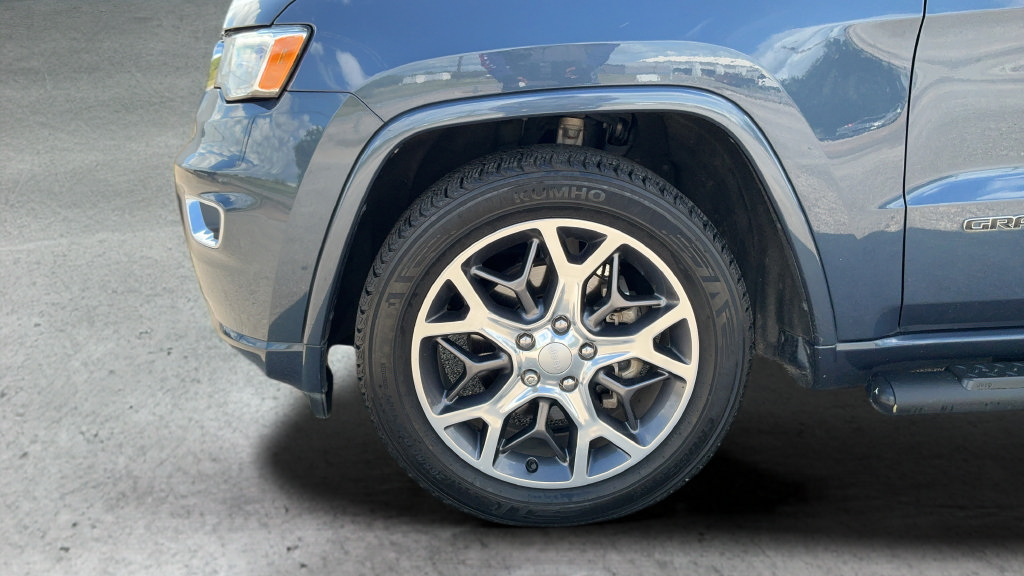 Used 2020 Jeep Grand Cherokee Overland RWD image 26