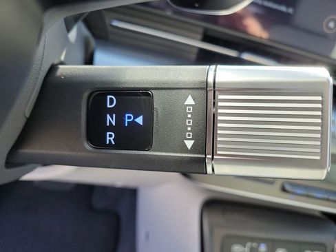 New 2025 Hyundai Kona Limited image 26