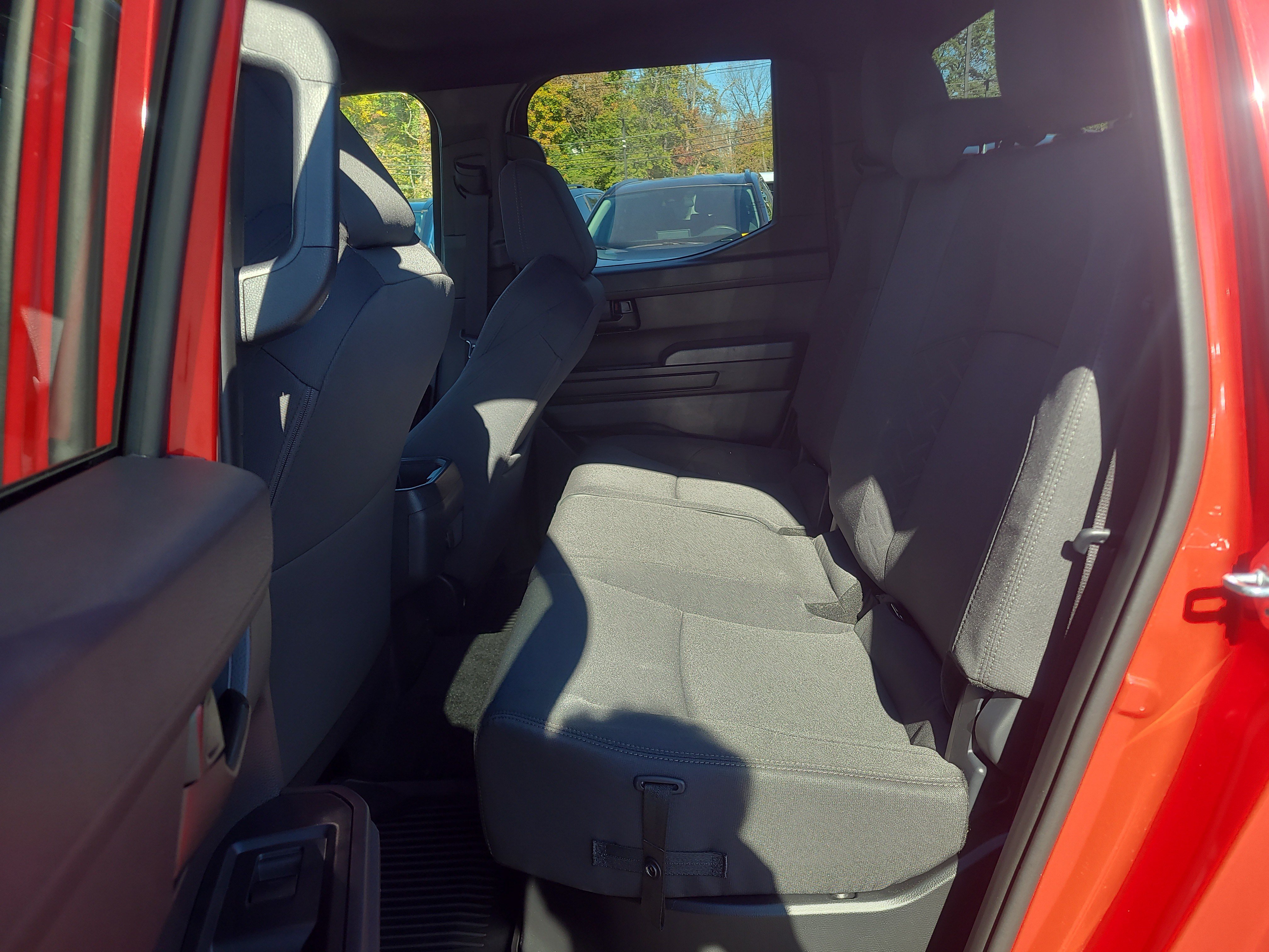 Certified 2026 Toyota Tacoma SR5 AWD/4WD image 27