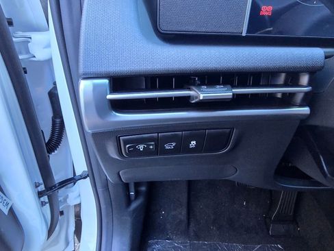 New 2026 Hyundai Tucson SEL image 18