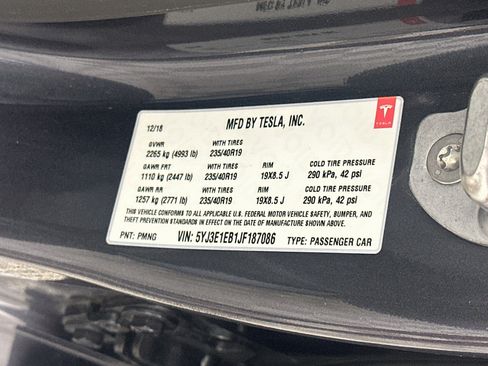 Used 2018 Tesla Model 3 Long Range AWD/4WD image 12