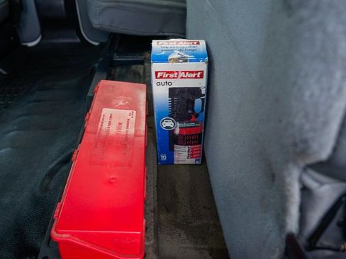 Used 2015 Ford F650 2WD Crew Cab Super Duty image 46