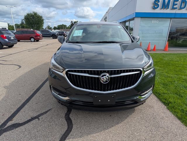 Used 2018 Buick Enclave Essence AWD/4WD image 3