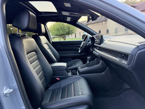Used 2025 Honda CR-V Sport-L image 15