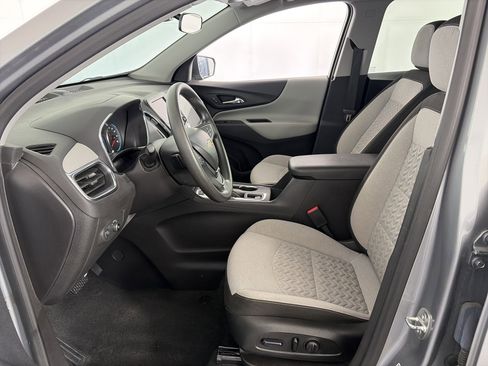 Certified 2024 Chevrolet Equinox LS w/ LS Convenience Package image 6