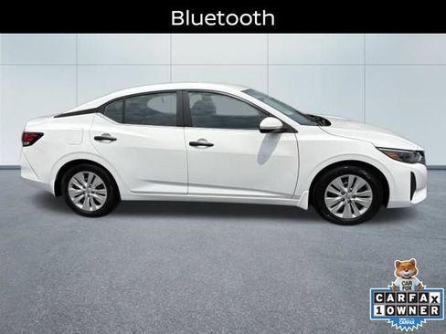 Used 2025 Nissan Sentra S FWD image 2