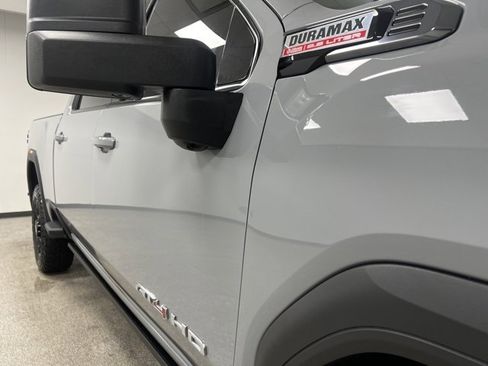 Used 2025 GMC Sierra 3500 AT4 w/ AT4 Premium Plus Package image 15