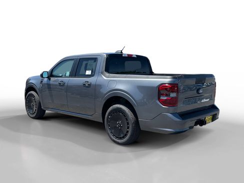 New 2026 Ford Maverick Lobo AWD/4WD image 3