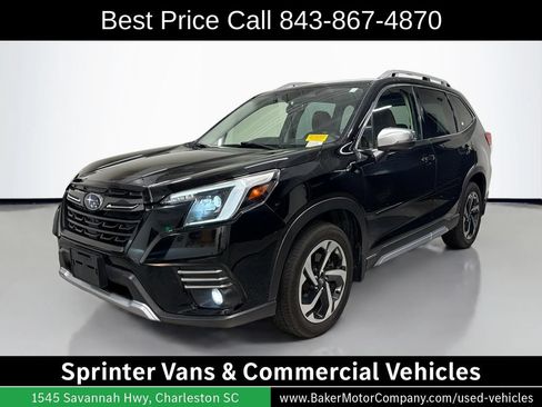 Used 2022 Subaru Forester Touring AWD/4WD image 1