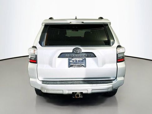 Used 2018 Toyota 4Runner TRD Off-Road w/ TRD Performance Package image 6