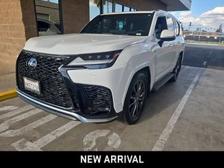 Used 2024 Lexus LX 600 F Sport AWD/4WD video 2