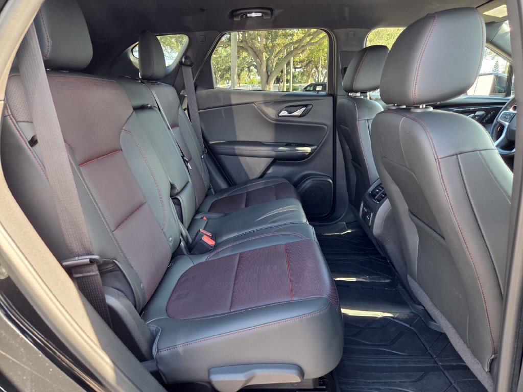 Used 2019 Chevrolet Blazer RS FWD image 19
