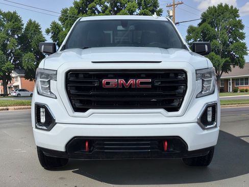 Used 2020 GMC Sierra 1500 AT4 w/ AT4 Preferred Package AWD/4WD image 3