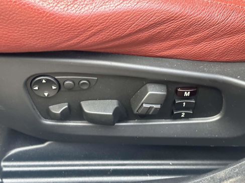 Used 2008 BMW M5 image 16