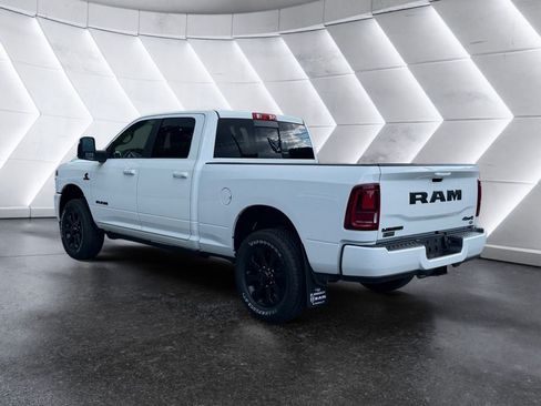 New 2026 RAM 2500 Laramie w/ Night Edition AWD/4WD image 4