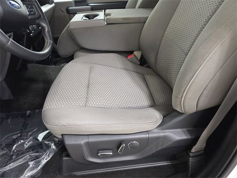 Used 2018 Ford F150 XLT w/ Equipment Group 302A Luxury image 29