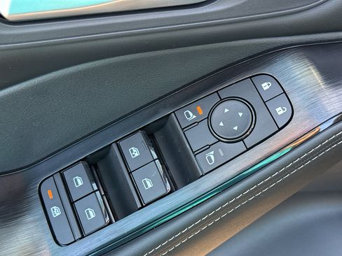 New 2026 Nissan Rogue SV image 12